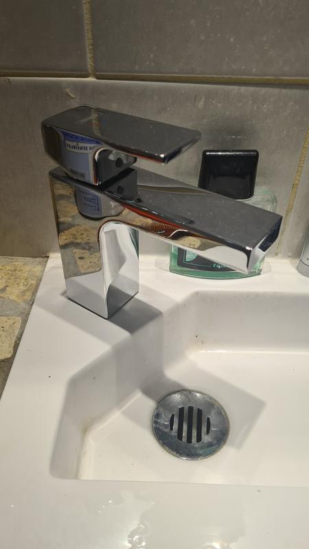 Hansgrohe - Mitigeur de lavabo HANSGROHE Vernis Shape avec tirette et  vidage synthétique chromé - 71561000 - Accessoires de salle de bain - Rue  du Commerce