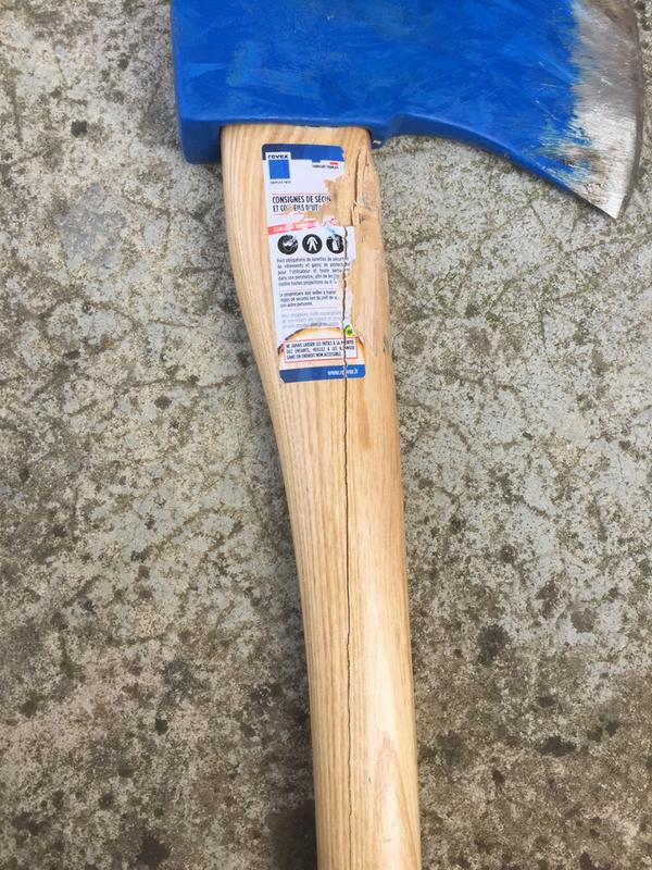 Ouvrir la fenêtre modale de l'avis 1 sur 3