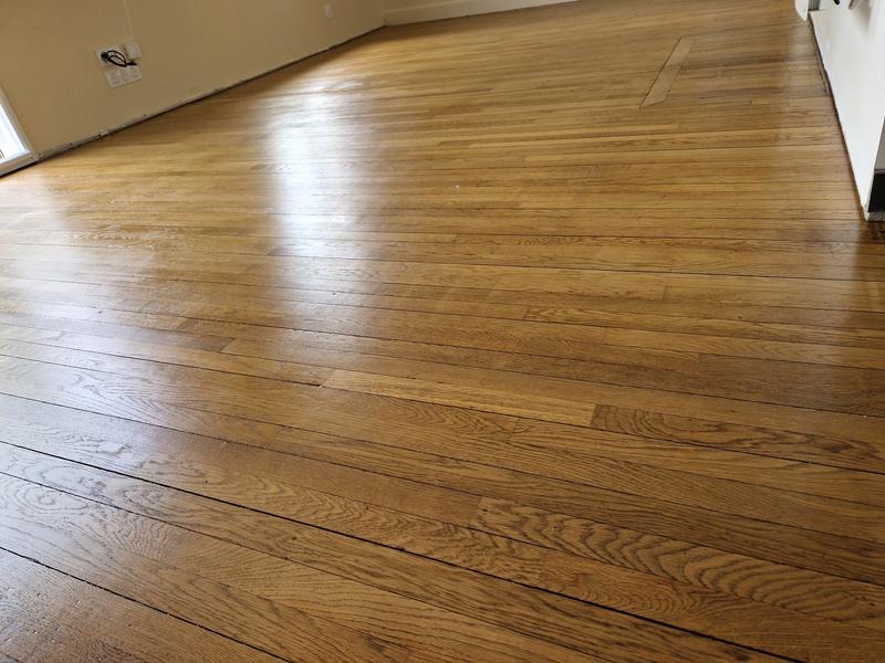 Ouvrir la fenêtre modale de l'avis 1 sur 2