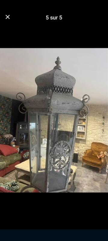 Ouvrir la fenêtre modale de l'avis 1 sur 2