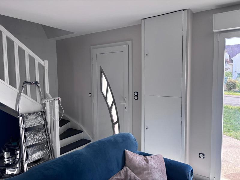 Ouvrir la fenêtre modale de l'avis 1 sur 2