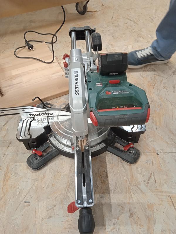 Ouvrir la fenêtre modale de l'avis 1 sur 3