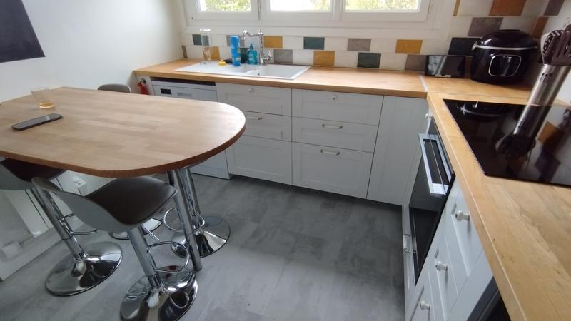 Ouvrir la fenêtre modale de l'avis 1 sur 2