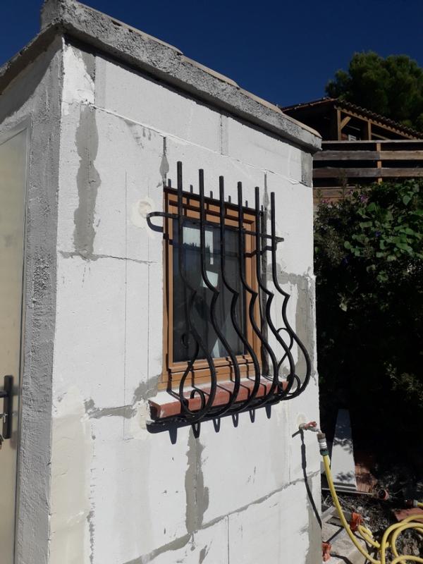 Ouvrir la fenêtre modale de l'avis 1 sur 1