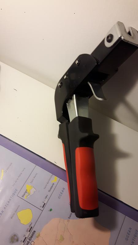 Ouvrir la fenêtre modale de l'avis 1 sur 2