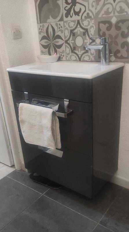 Ouvrir la fenêtre modale de l'avis 1 sur 3