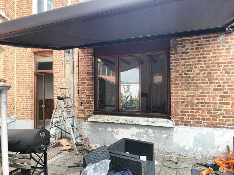 Ouvrir la fenêtre modale de l'avis 1 sur 5