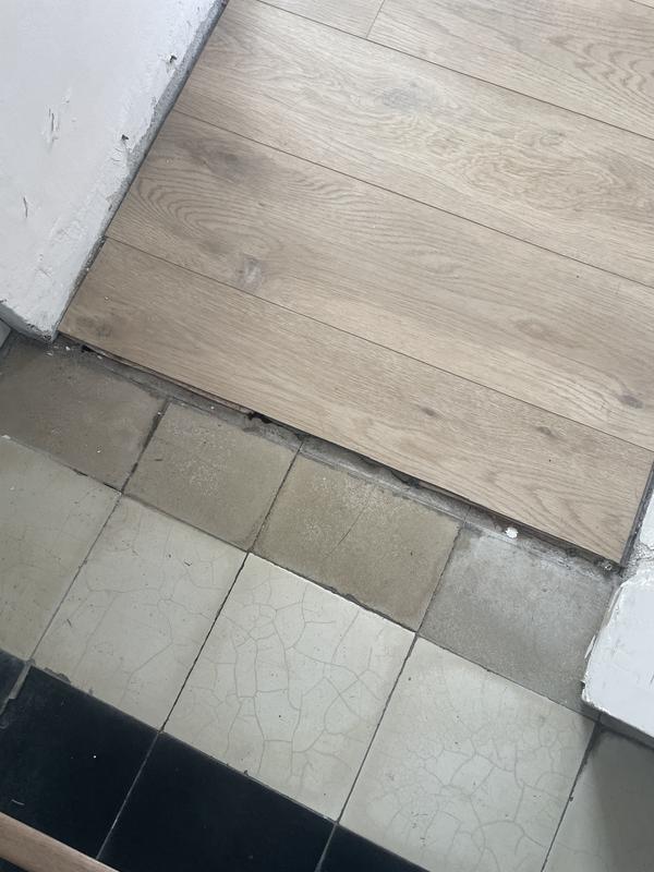 Ouvrir la fenêtre modale de l'avis 1 sur 3