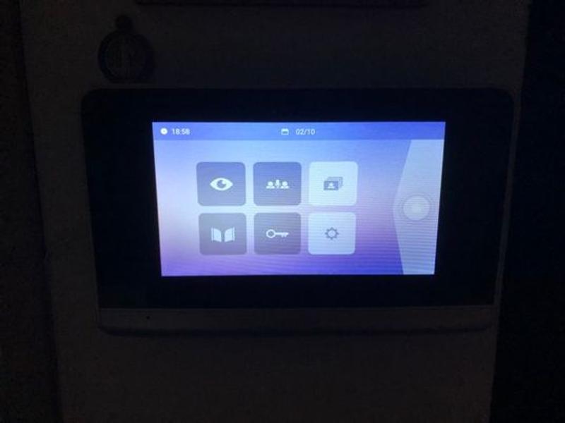 Ouvrir la fenêtre modale de l'avis 1 sur 3