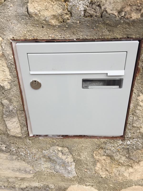 Ouvrir la fenêtre modale de l'avis 1 sur 2