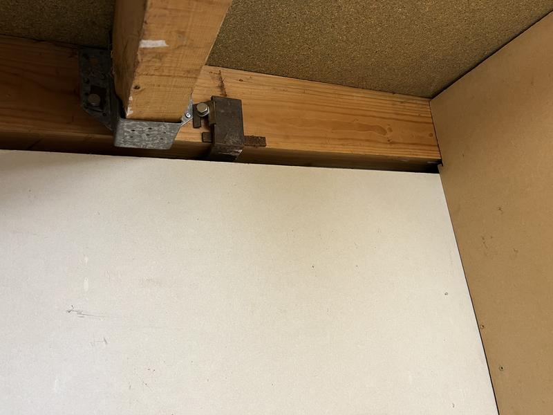 Ouvrir la fenêtre modale de l'avis 1 sur 2