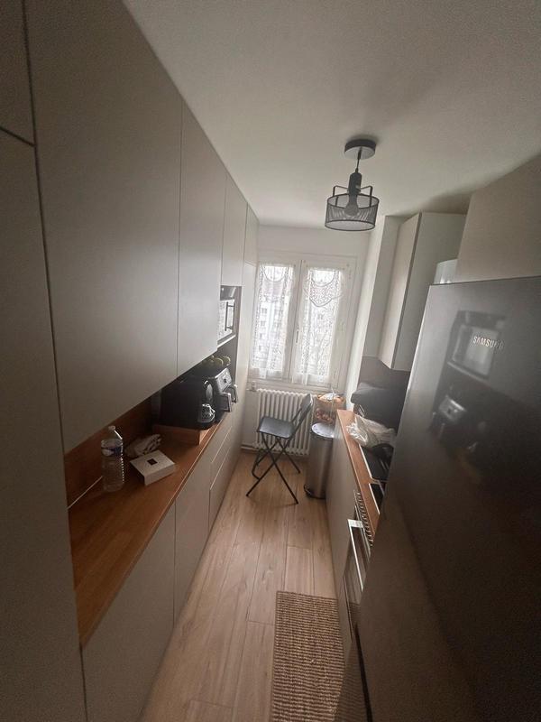 Ouvrir la fenêtre modale de l'avis 1 sur 3