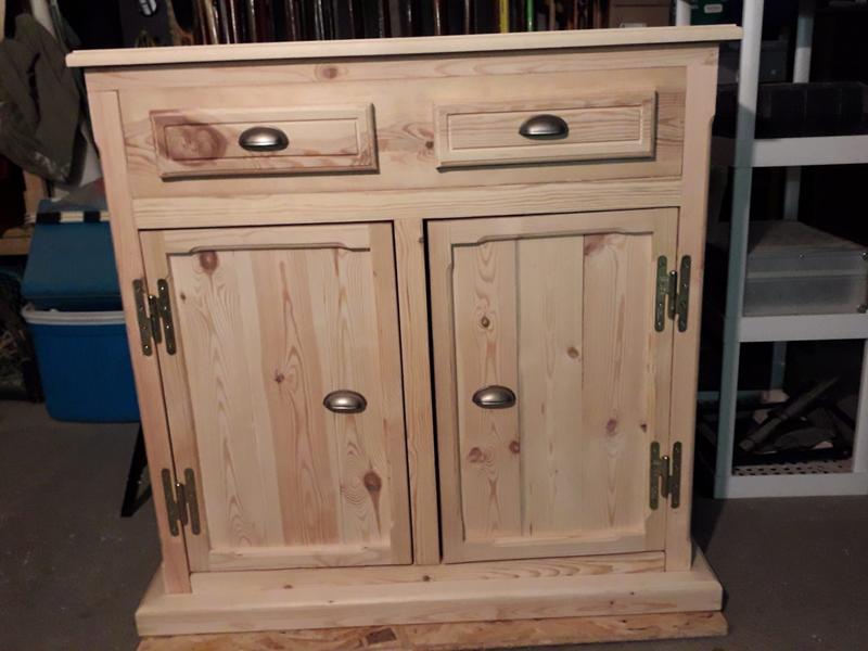 Ouvrir la fenêtre modale de l'avis 1 sur 2