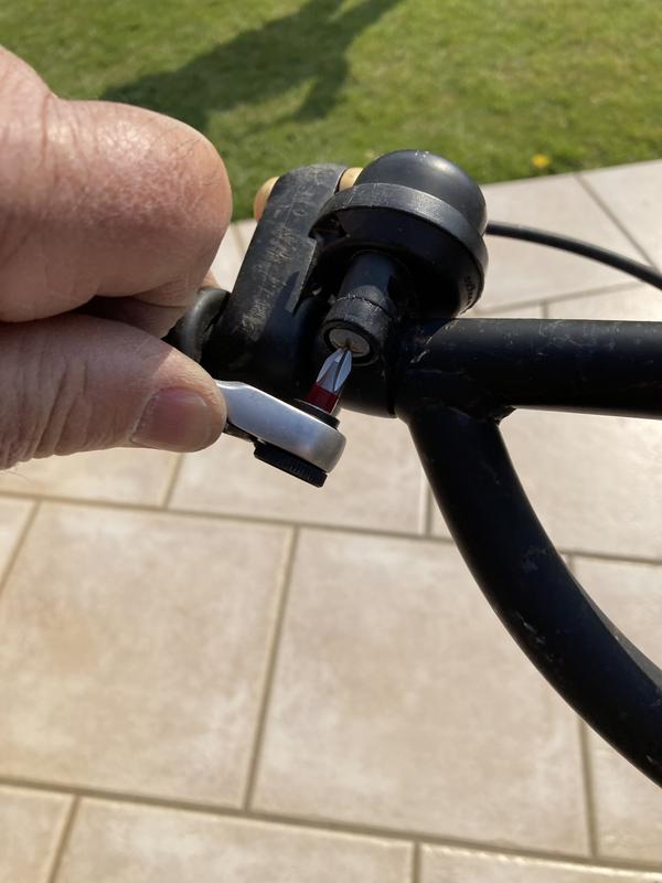 Ouvrir la fenêtre modale de l'avis 4 sur 4