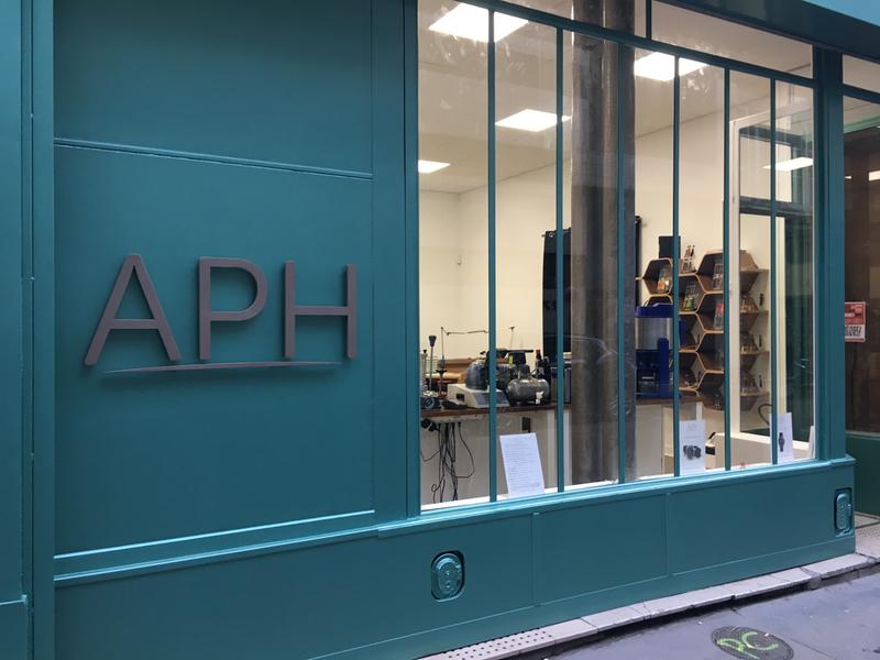 Ouvrir la fenêtre modale de l'avis 1 sur 1