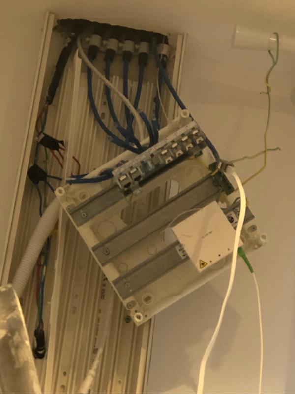 Ouvrir la fenêtre modale de l'avis 1 sur 2