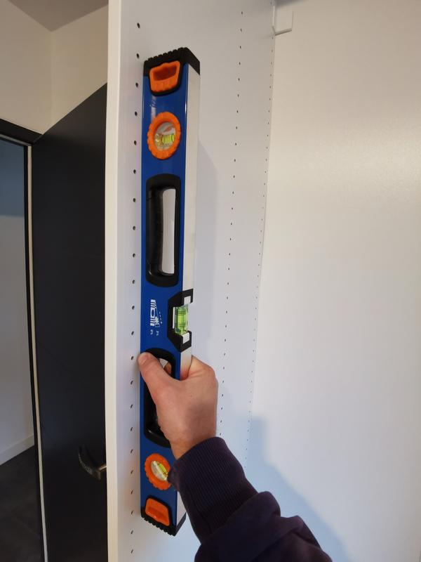 Ouvrir la fenêtre modale de l'avis 1 sur 2