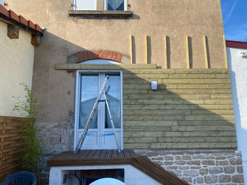 Ouvrir la fenêtre modale de l'avis 1 sur 2