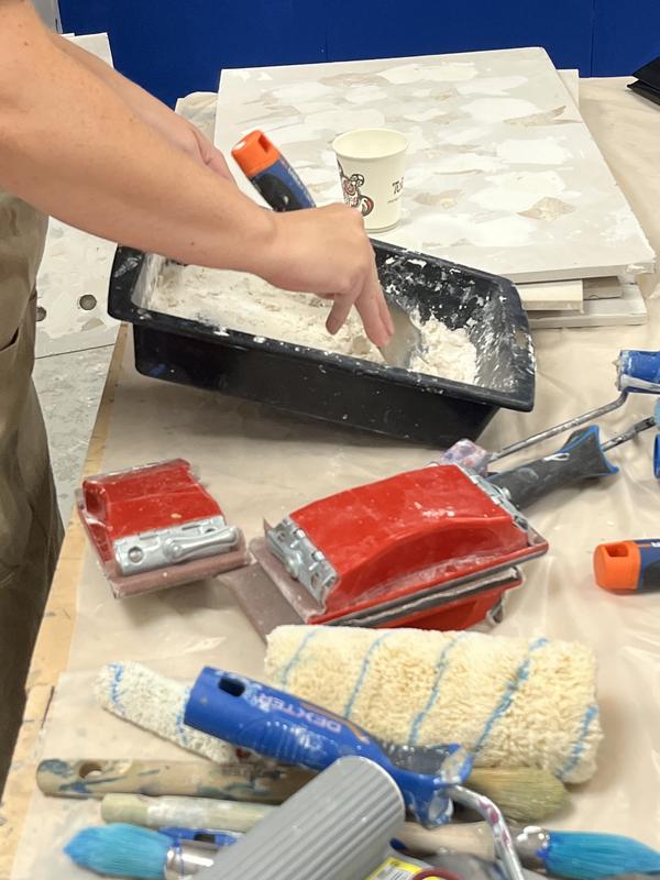 Ouvrir la fenêtre modale de l'avis 1 sur 3