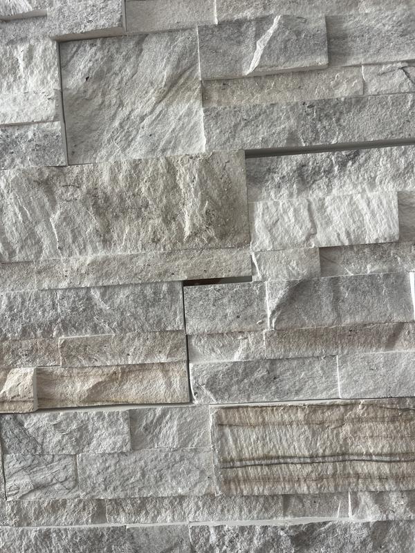 Ouvrir la fenêtre modale de l'avis 3 sur 3