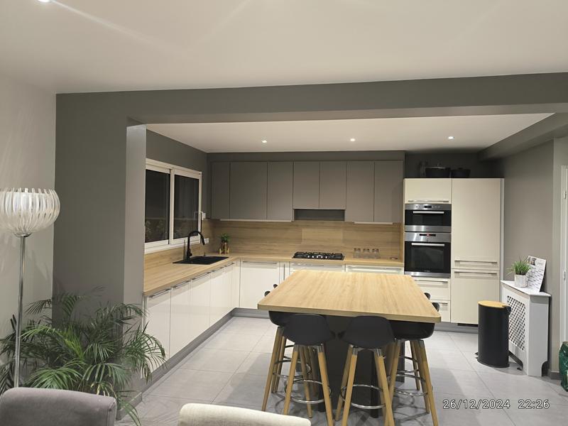 Ouvrir la fenêtre modale de l'avis 1 sur 1