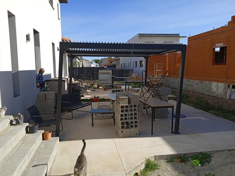 Ouvrir la fenêtre modale de l'avis 1 sur 6