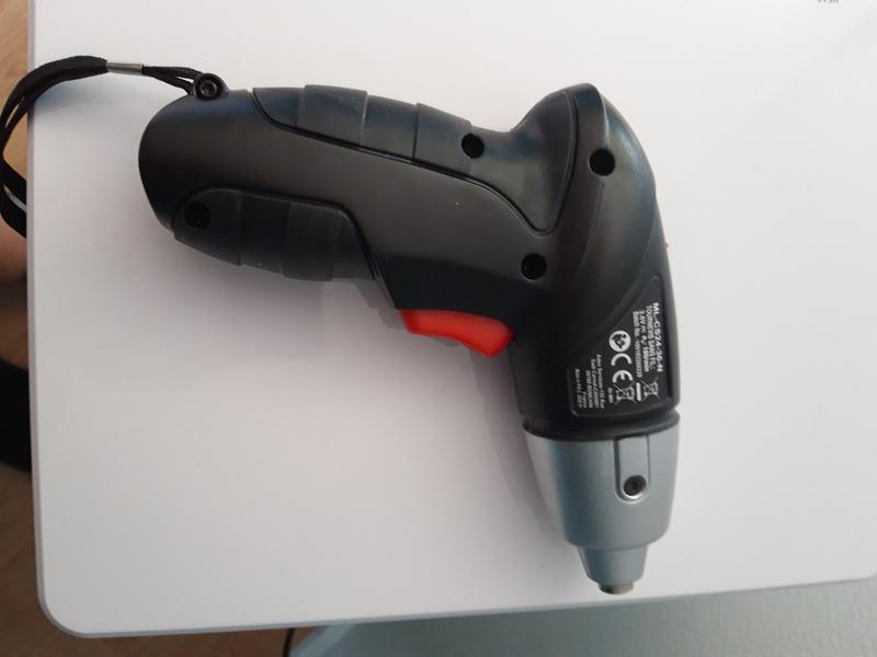 Aparafusadora sem fio BLACK + DECKER HEXDRIVER 3.6V