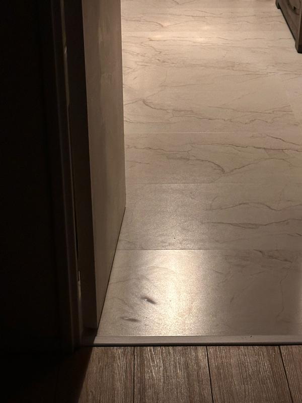 Ouvrir la fenêtre modale de l'avis 1 sur 2