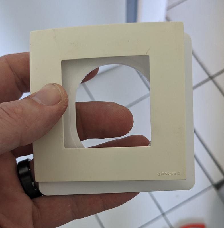 Ouvrir la fenêtre modale de l'avis 1 sur 2