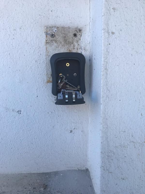 Ouvrir la fenêtre modale de l'avis 1 sur 3