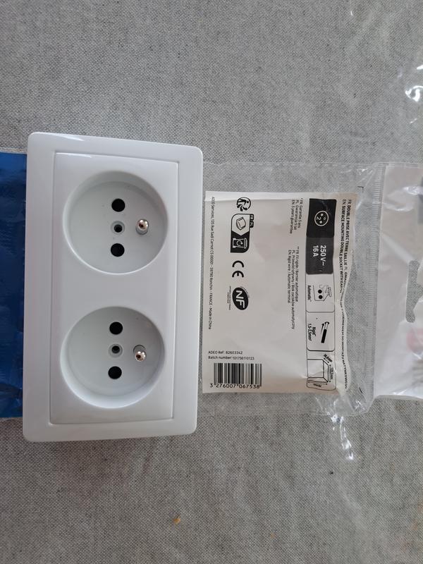 Ouvrir la fenêtre modale de l'avis 1 sur 4