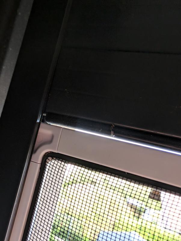 Ouvrir la fenêtre modale de l'avis 1 sur 2