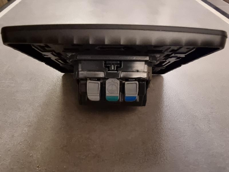 Ouvrir la fenêtre modale de l'avis 3 sur 3