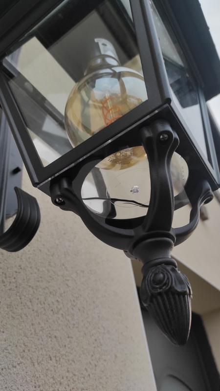 Ouvrir la fenêtre modale de l'avis 1 sur 2