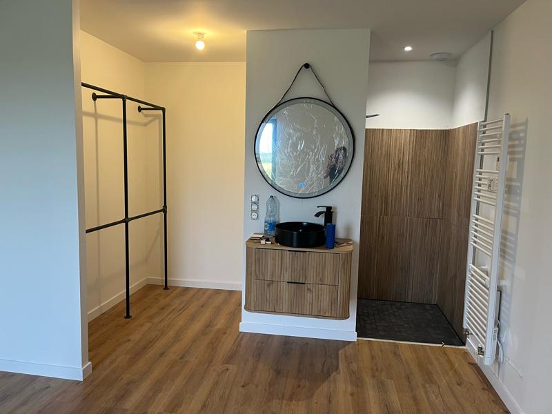 Ouvrir la fenêtre modale de l'avis 1 sur 1