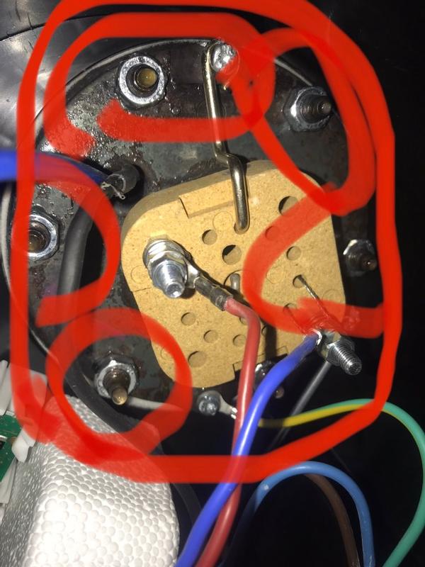 Ouvrir la fenêtre modale de l'avis 1 sur 4