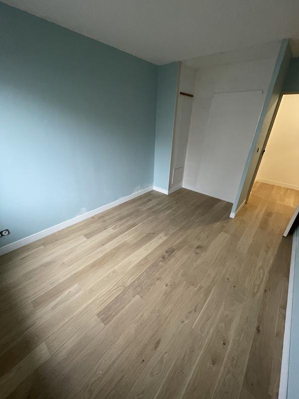 Ouvrir la fenêtre modale de l'avis 1 sur 2