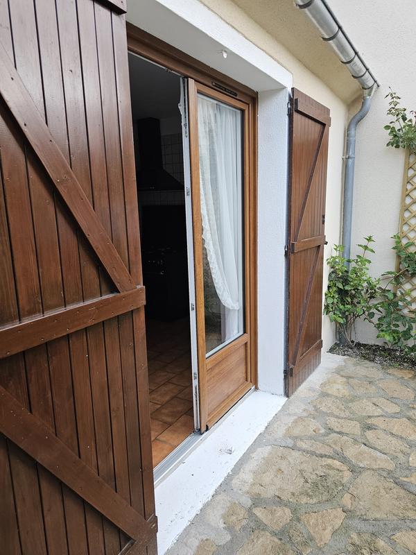 Ouvrir la fenêtre modale de l'avis 1 sur 1