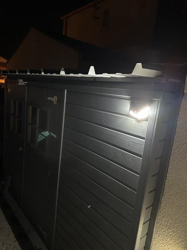 Ouvrir la fenêtre modale de l'avis 1 sur 2