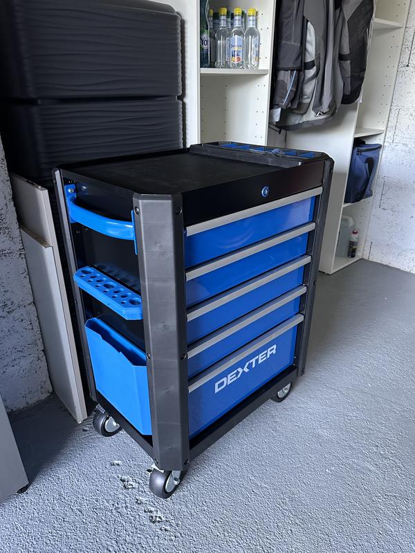 Ouvrir la fenêtre modale de l'avis 1 sur 2