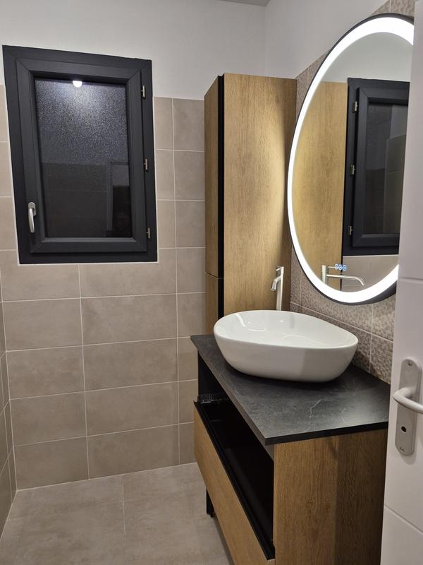 Ouvrir la fenêtre modale de l'avis 1 sur 1