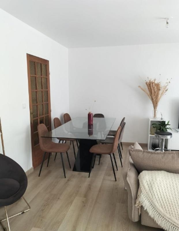 Ouvrir la fenêtre modale de l'avis 1 sur 2