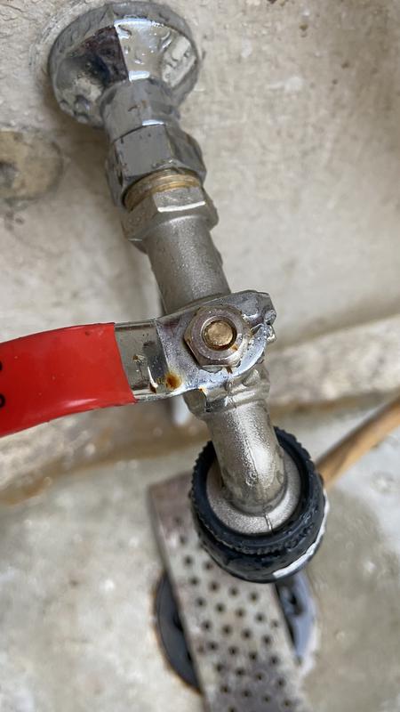 Ouvrir la fenêtre modale de l'avis 1 sur 2