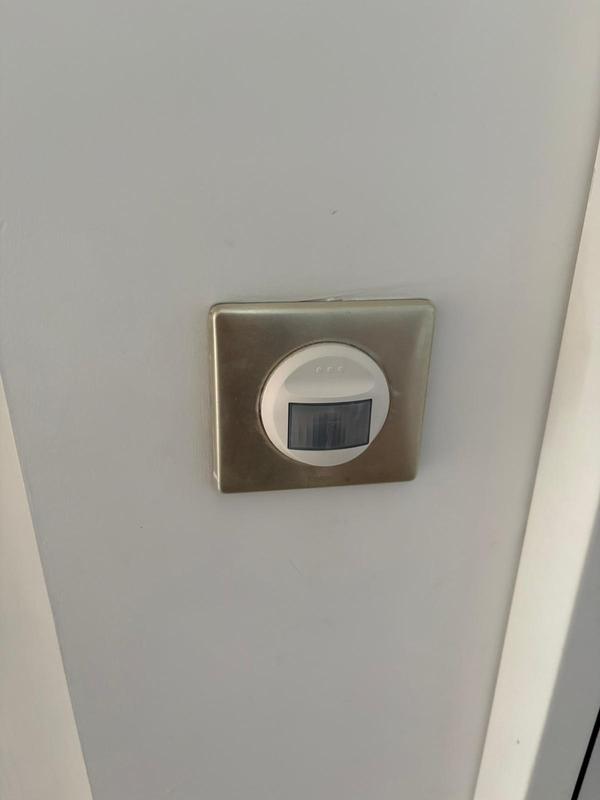 Ouvrir la fenêtre modale de l'avis 1 sur 2