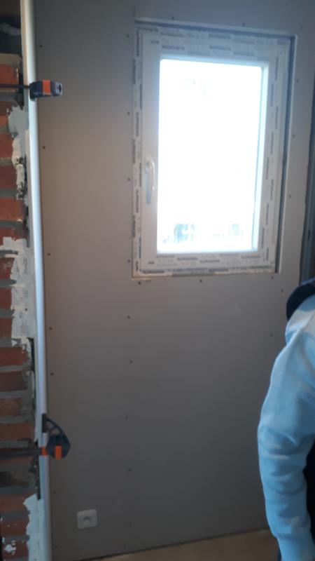 Ouvrir la fenêtre modale de l'avis 1 sur 1