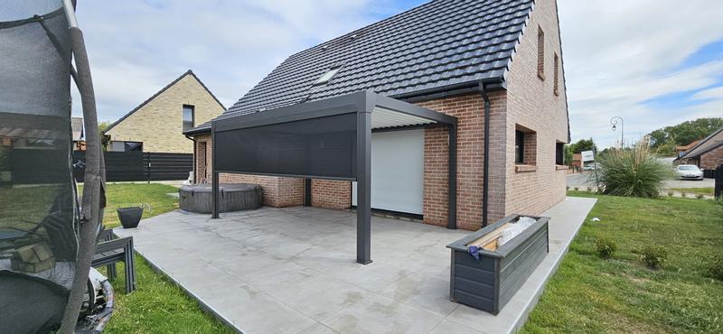 Ouvrir la fenêtre modale de l'avis 1 sur 3