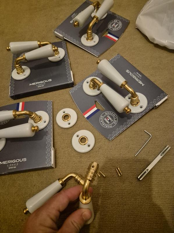 Ouvrir la fenêtre modale de l'avis 1 sur 1