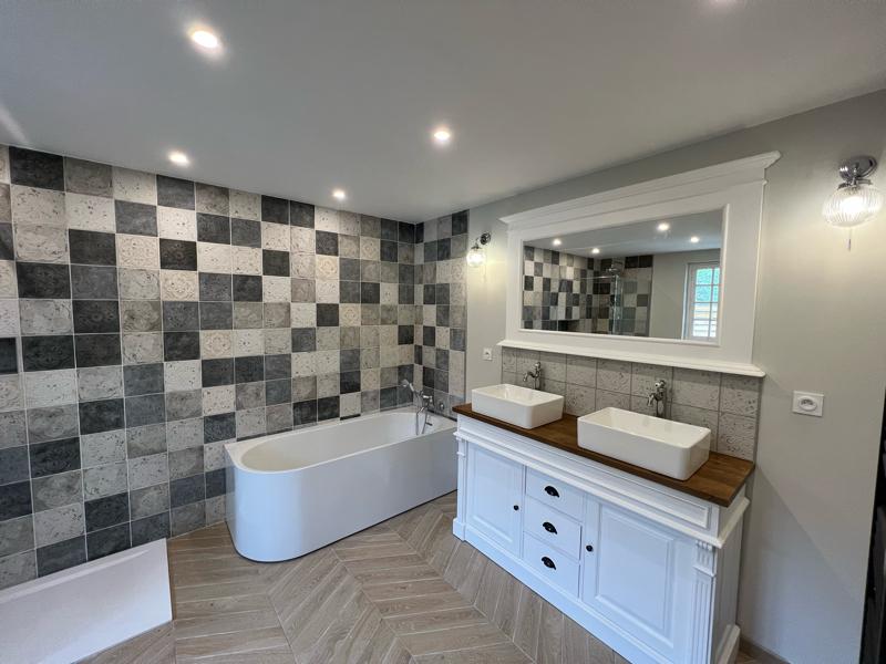 Ouvrir la fenêtre modale de l'avis 1 sur 1