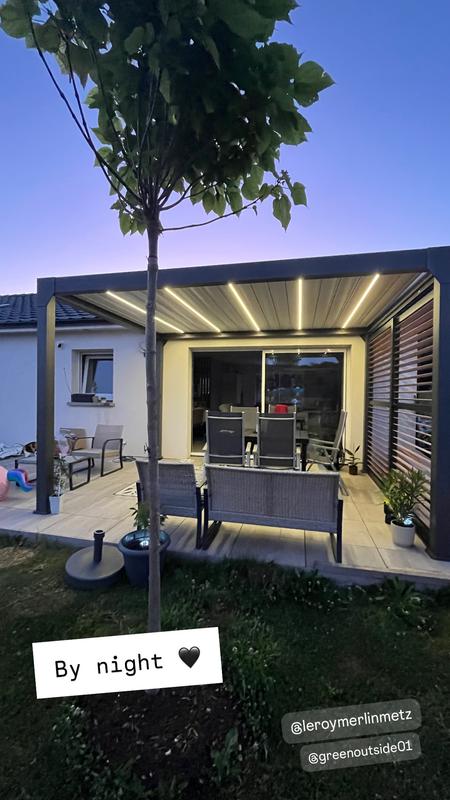 Ouvrir la fenêtre modale de l'avis 1 sur 3