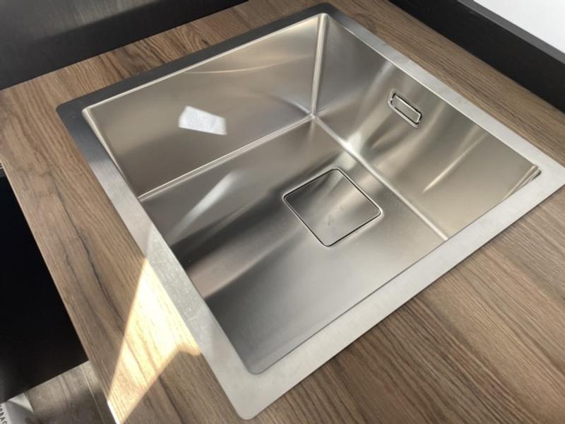 Ouvrir la fenêtre modale de l'avis 2 sur 3